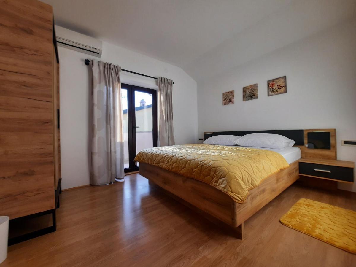 Apartman Sofia Пореч Экстерьер фото