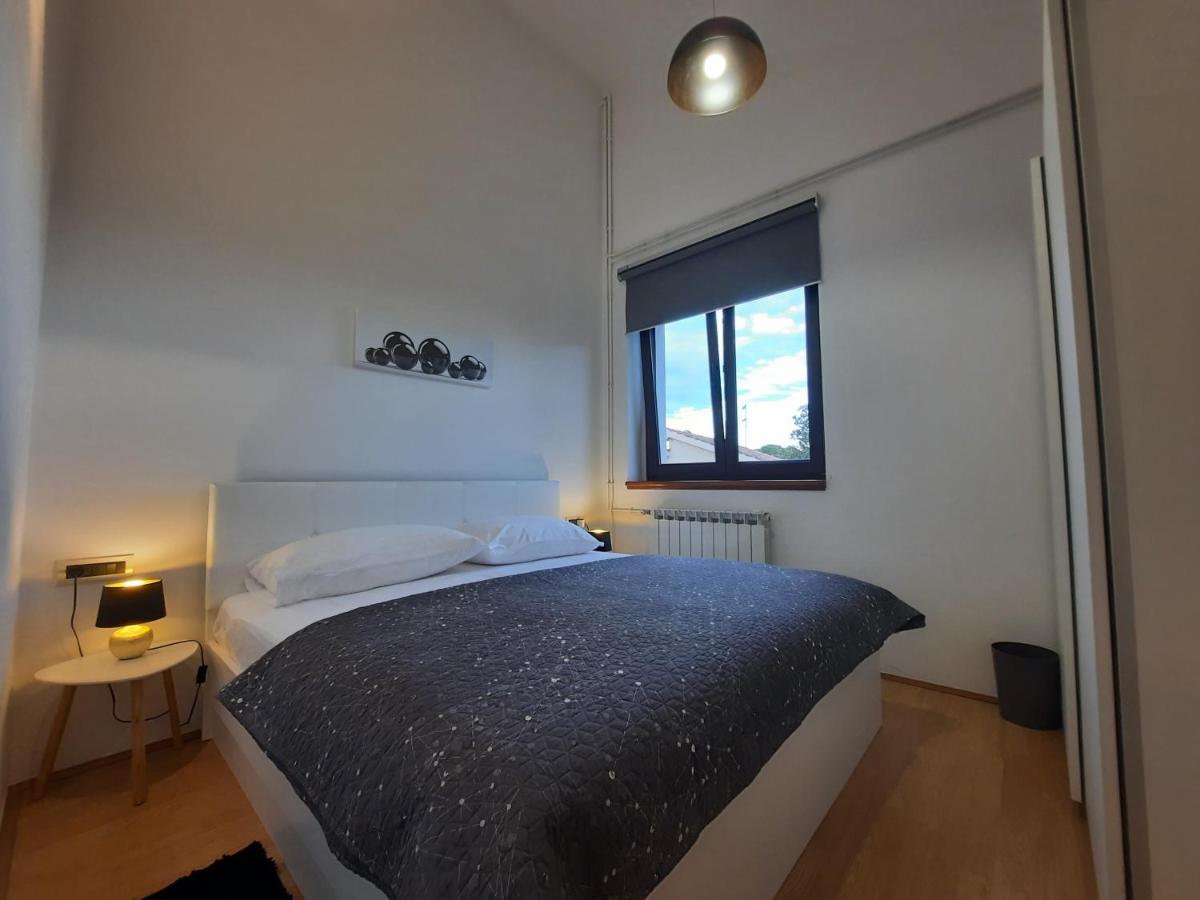 Apartman Sofia Пореч Экстерьер фото