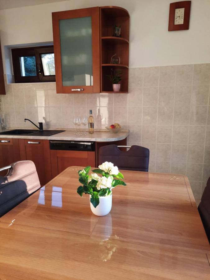 Apartman Sofia Пореч Экстерьер фото